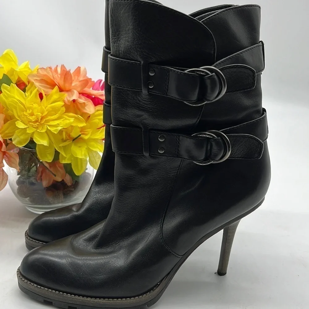 Coach Thelma Black Leather Heeled Boots Sz 10. TB1519C